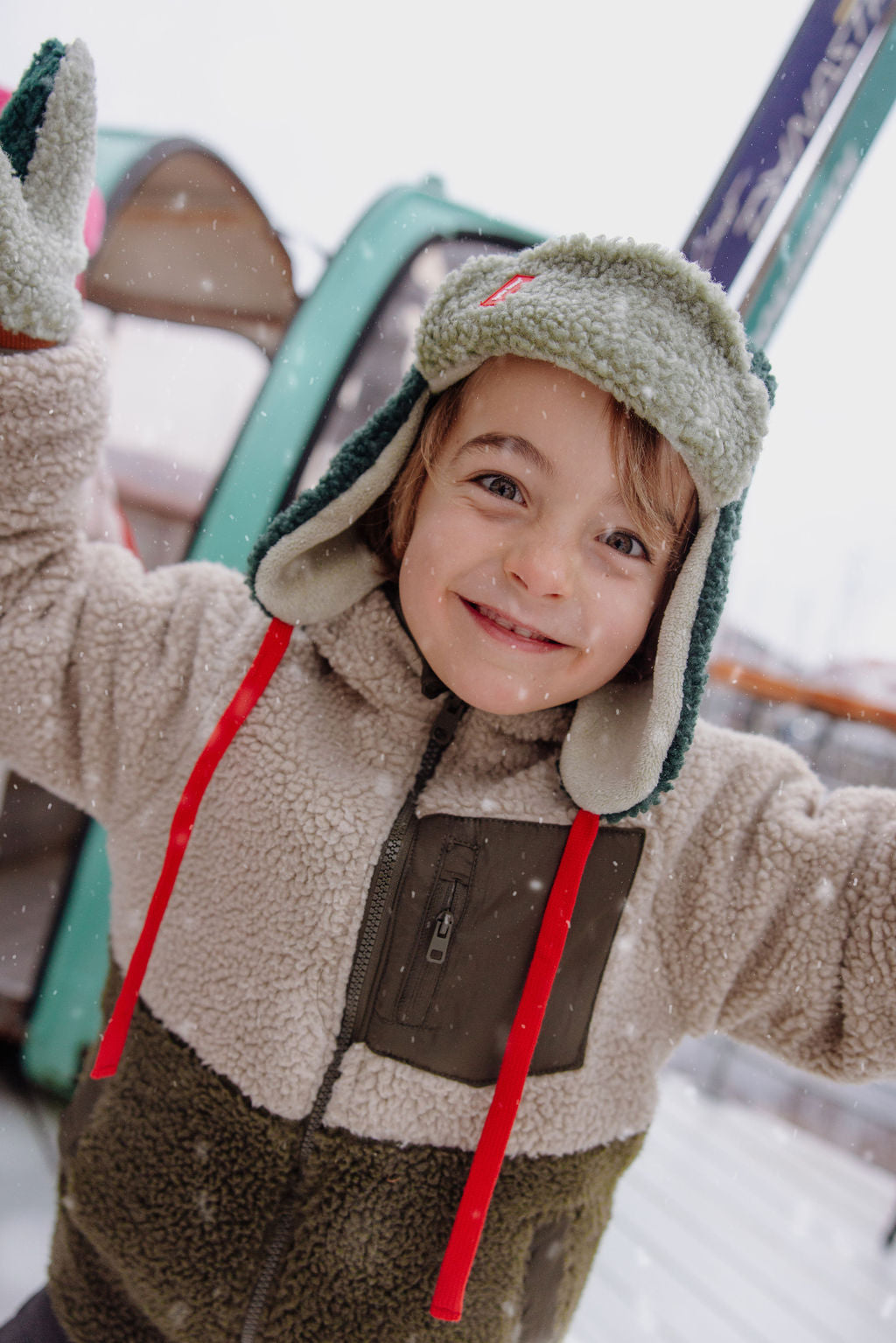 Hello Hossy - Chapka Cozy Neo