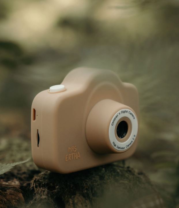 Mrs. Ertha - Cam Cam's Digital Camera / Peanut - Soft Squares