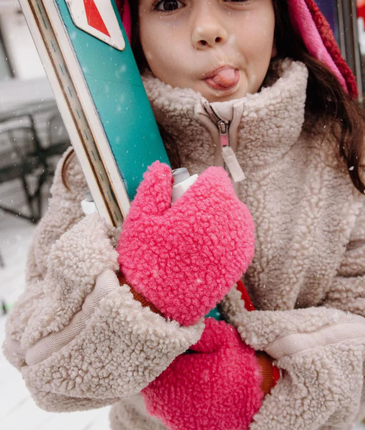 Hello Hossy - Luvas Heaty Tara