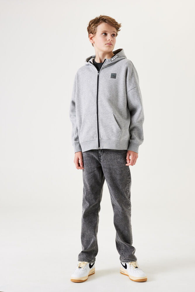 García - Chaleco gris