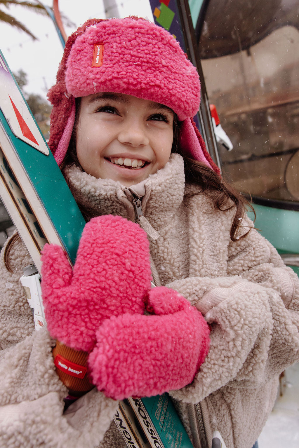 Hello Hossy - Chapka Cozy Tara