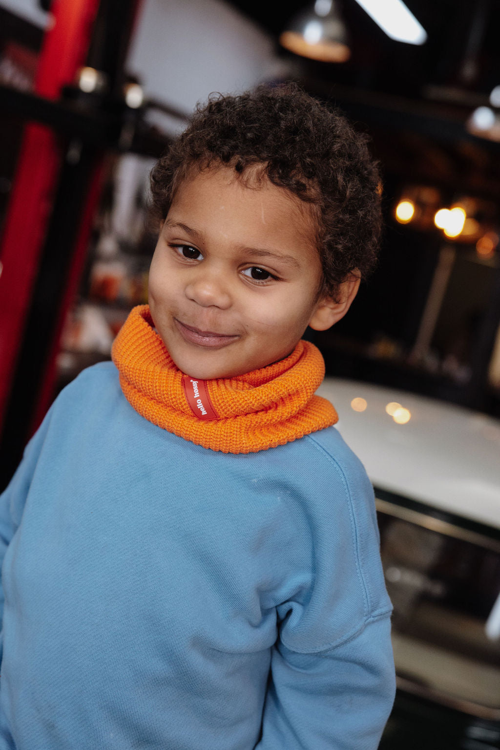 Hello Hossy - Gola Cocoon Indie