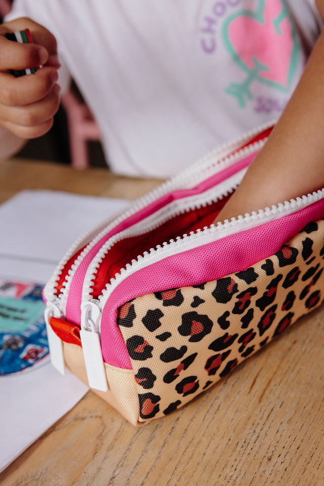 Hello Hossy - Estojo Leopard #7