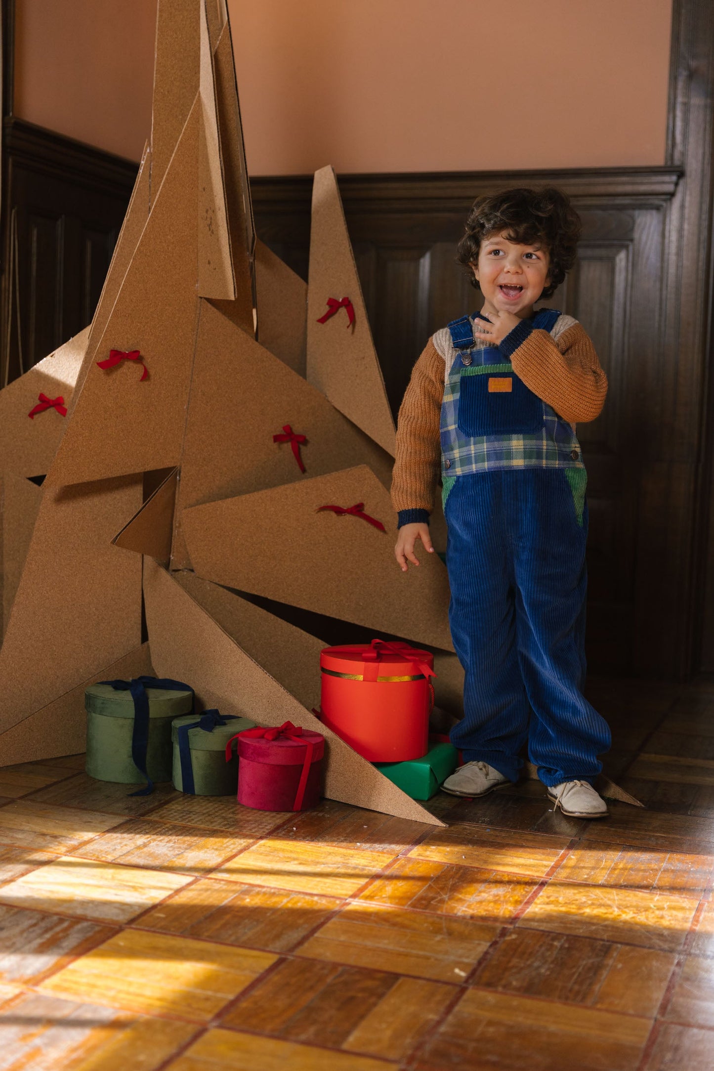 Favorite People - Jardineira Calça Azevinho