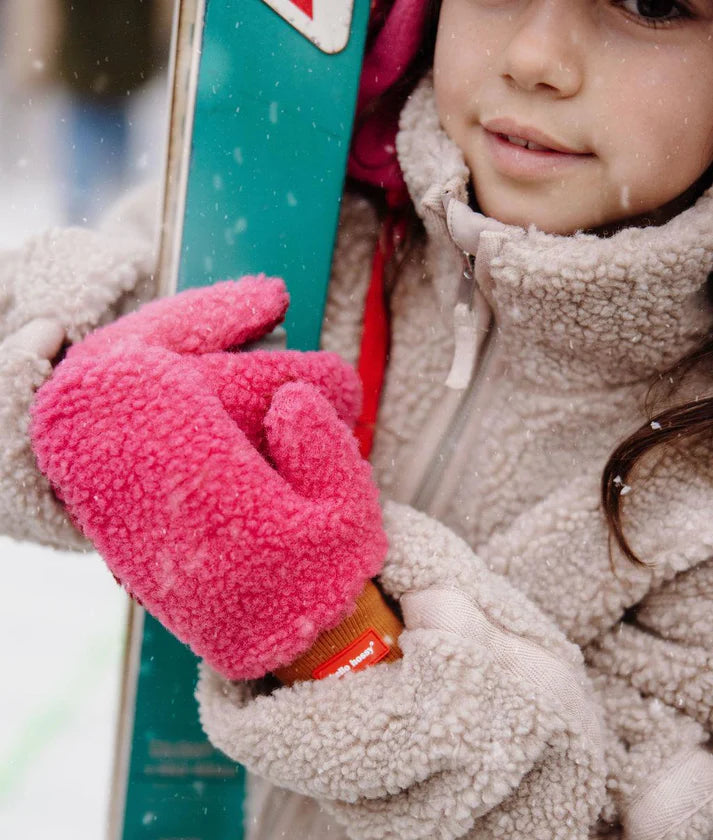 Hello Hossy - Luvas Heaty Tara